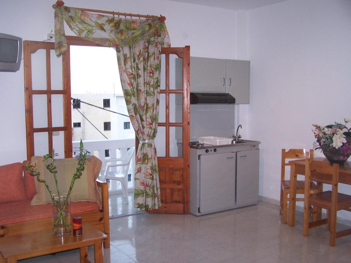 Sea Stone Apartments Karpathos Cameră foto